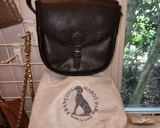 Designer handbags purses: Gucci, Prada, Louis Vitton and lots more