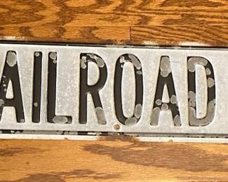 W. Railroad Ave. Street Sign