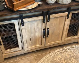 Nice Kitchen Server/Buffet