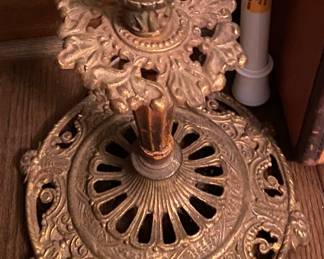 Details of Lamp Base