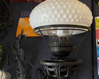 Metal Hobnail Wall Lamp