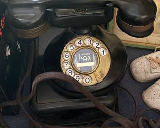 Old Monophone Bakelite Phone with Box