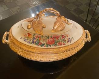 Large soup tureen