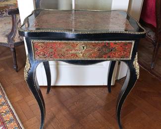 French c1850 Boulle Sewing/Dressing table - Ebonised fruitwood, red tortoiseshell and brass inlay with ormolu mounts.