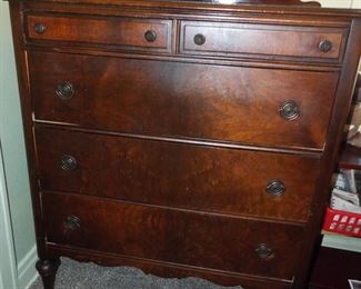 Vintage Chest of Drawers