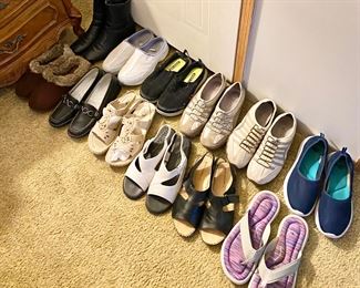 Women's Shoes Size 8