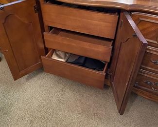 Additional photo of Dresser with pull out drawers.