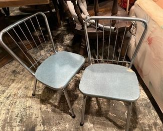 chrome kids chairs with matching kids table