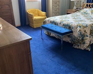 chrome base bench, retro furniture