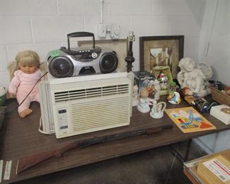 Window air conditioner