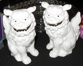 Orientl Foo Dogs