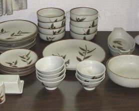 Bittersweet Stoneware1   