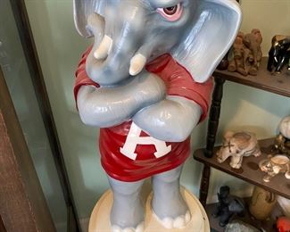 You better leggo Big Al's Eggo!