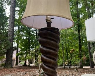 Wood lamp