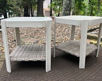 Broyhill patio tables