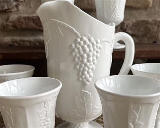 Milk glass Grape Harvest 