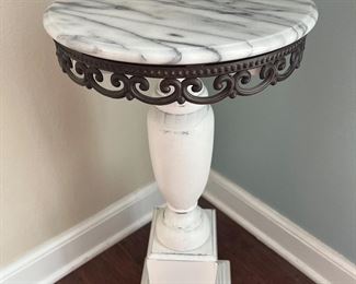 Fusion piece with vintage marble top and wood post base