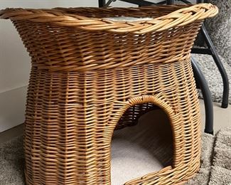 Wicker cat bed