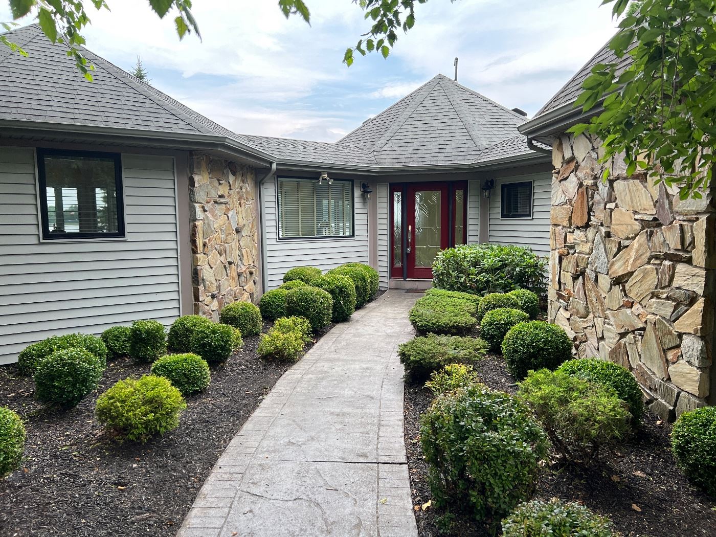 Rock Hill Tag Sale On the Lake Pristine... starts on 7/14/2023