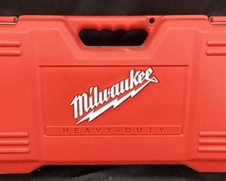 MILWAUKEE SAWZALL w CASE