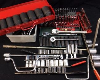 STANDARD/METRIC SOCKETS & RATCHETS