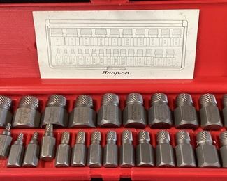 SNAP-ON 25 PIECE SCREW EXTRACTOR SET