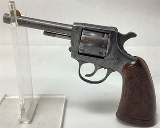HARRINGTON & RICHARDSON MODEL 922 REVOLVER