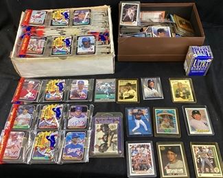 ASSORTED COLLECTIBLE CARDS, 1991 FLEER