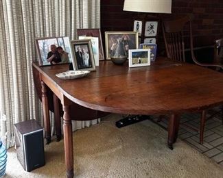 drop leaf antique table