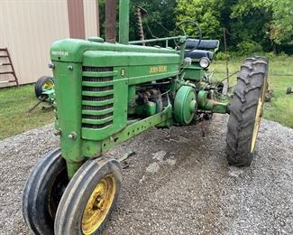 John Deere Tractor 