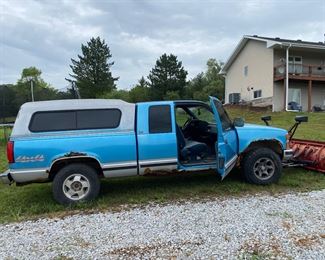 1994 Chevy/GMT 400 K2500 W/Snow plow