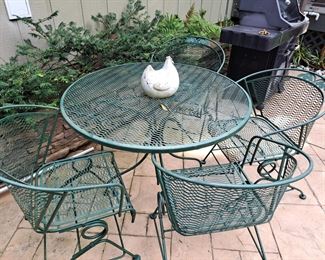 Patio Table w/4 Chairs