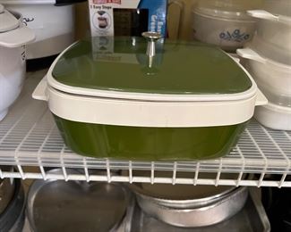 Vintage Thermal Westbend insulated dish