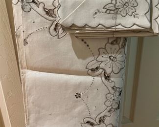 Vintage Embroidered Cutwork tablecloth and Napkins