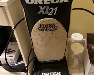 Oreck XL 21 vacuum with extra bags