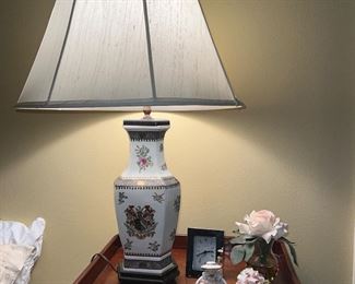 Lamp and Lefton figurines