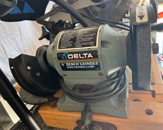 Delta 6" bench grinder