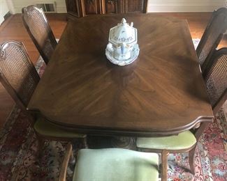 Dining Room Table with 6 Chairs