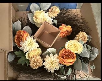 24’’ Wreath in Box