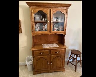 Solid Wood Dining Hutch