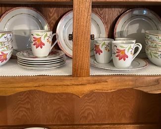 Oneida “Italian Cypress” Dishware