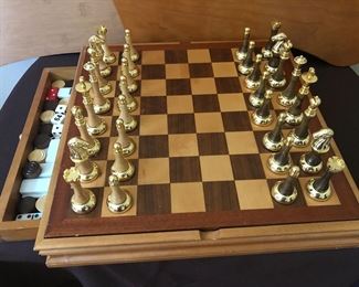 Multi use chess board