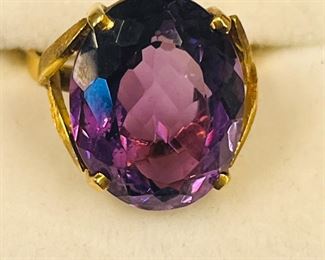 18k amethyst ring