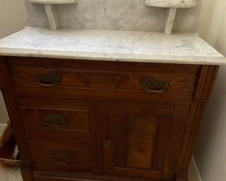 Marble to wash stand