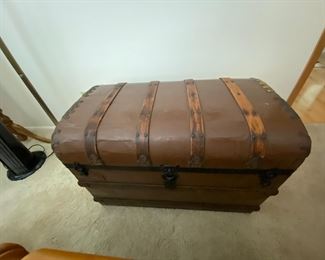 Great condition leather steamer trunk