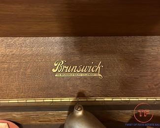1920's Brunswick Antique Phonograph