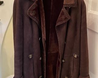 Vintage Saks Fifth Avenue Fur-Lined Shearling Coat. Size 8. 