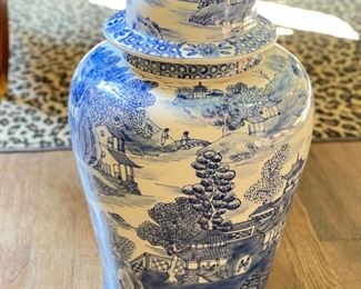 Pair of Antique Chinoiserie Ginger Jars on Rosewood Bases. Each Measures 18" H. Photo 3 of 7. 