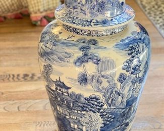 Pair of Antique Chinoiserie Ginger Jars on Rosewood Bases. Each Measures 18" H. Photo 4 of 7. 