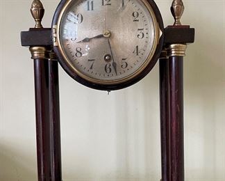 Mantle Clock. Photo 1 of 2. 